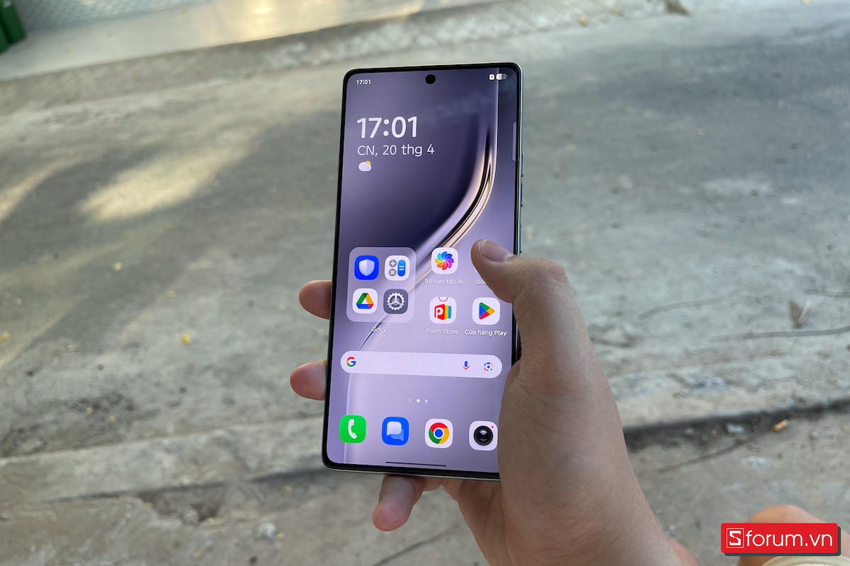 màn hình của Tacno Camon 40