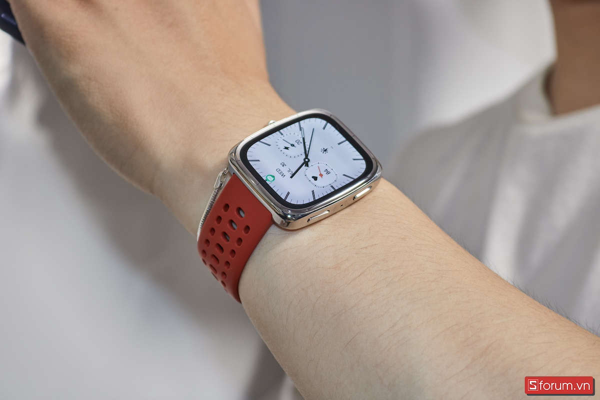 Trên tay thiết kế của Amazfit Active 2 Square Premium 