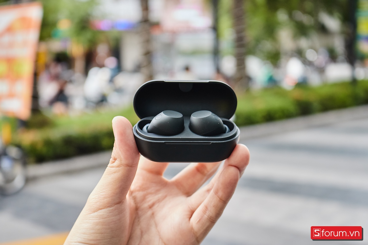 trên tay thiết kế của sony wf c710n