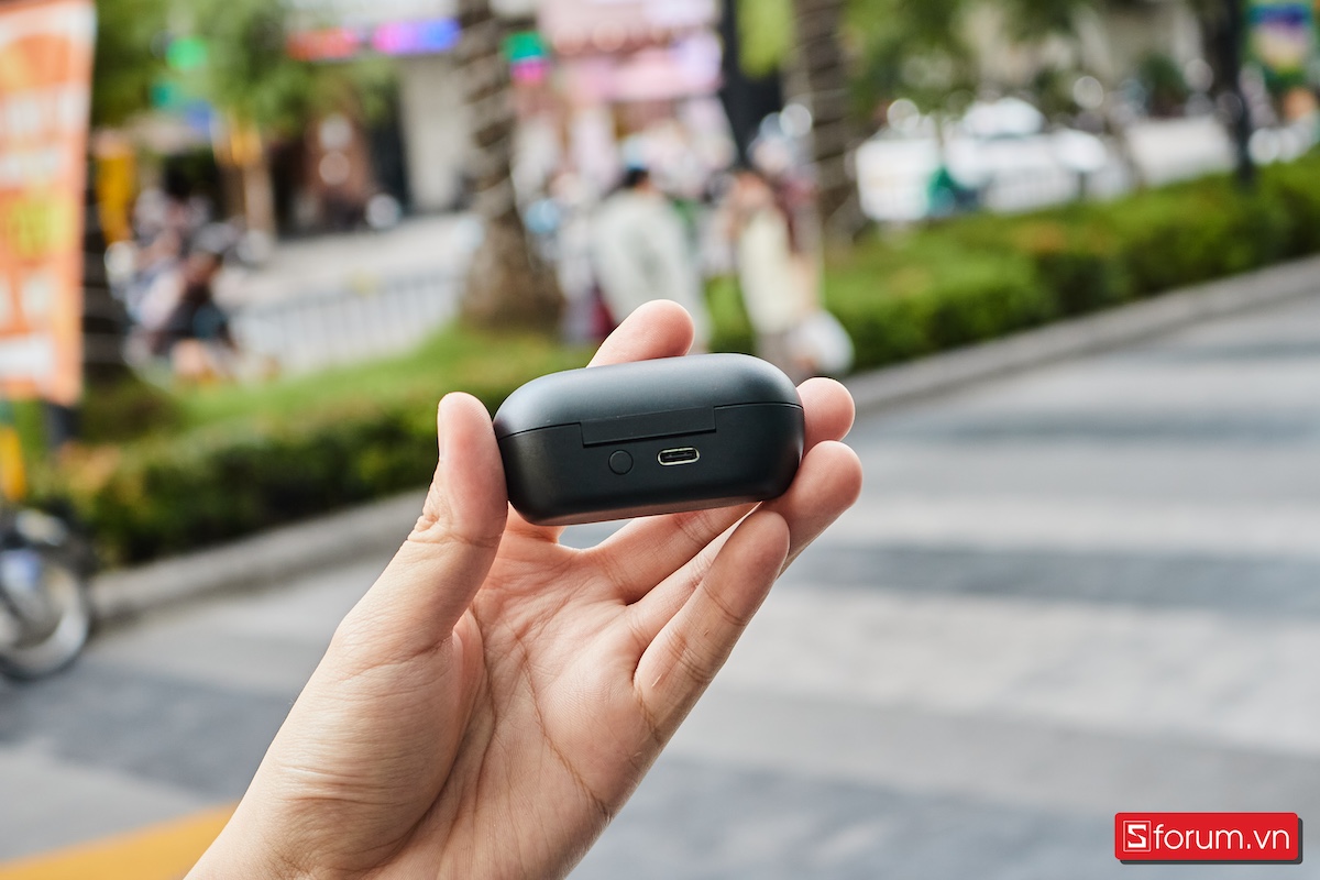 trên tay thiết kế của sony wf c710n