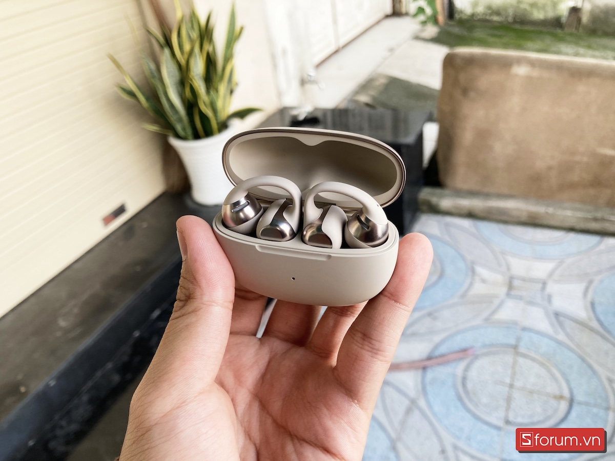 Trên tay thiết kế tai nghe Shokz OpenDots ONE,