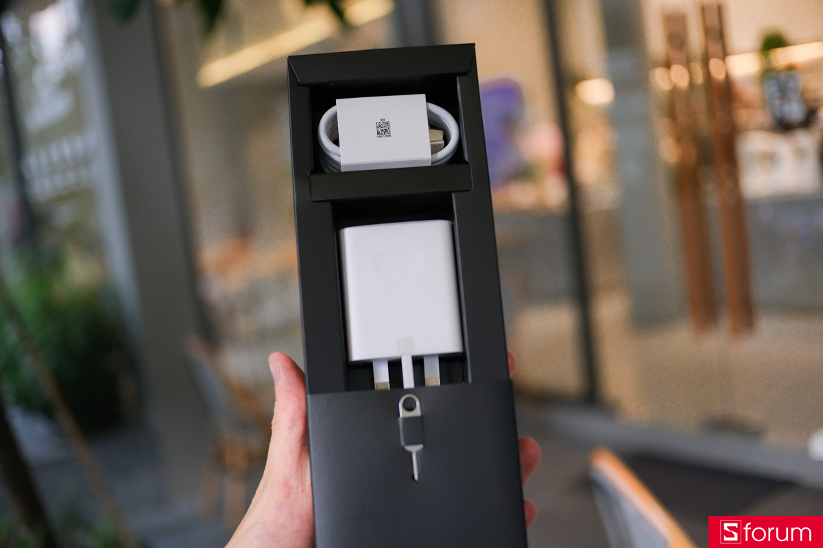 Trên tay Huawei Mate X7