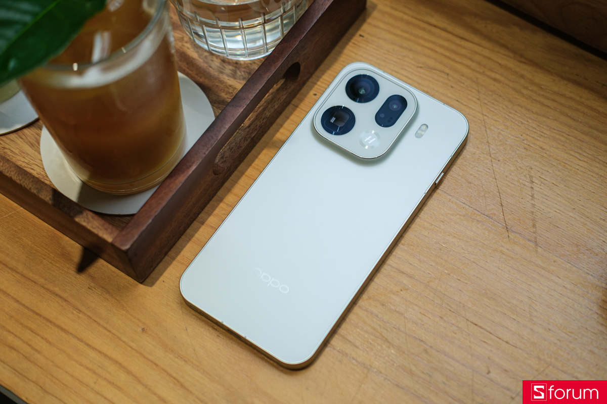 So sánh OPPO Find X9 Pro vs vivo X200 Ultra về thiết kế