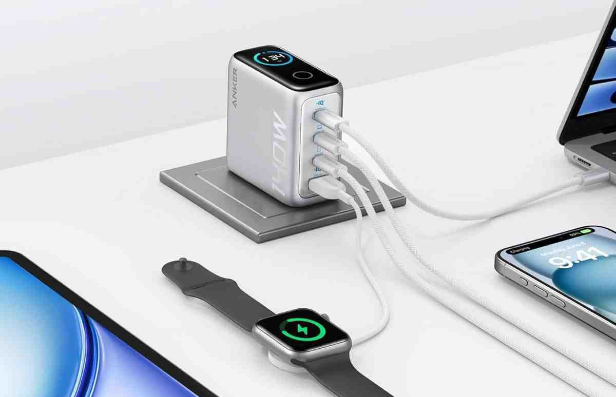 Anker Zolo 140W có tới 4 cổng