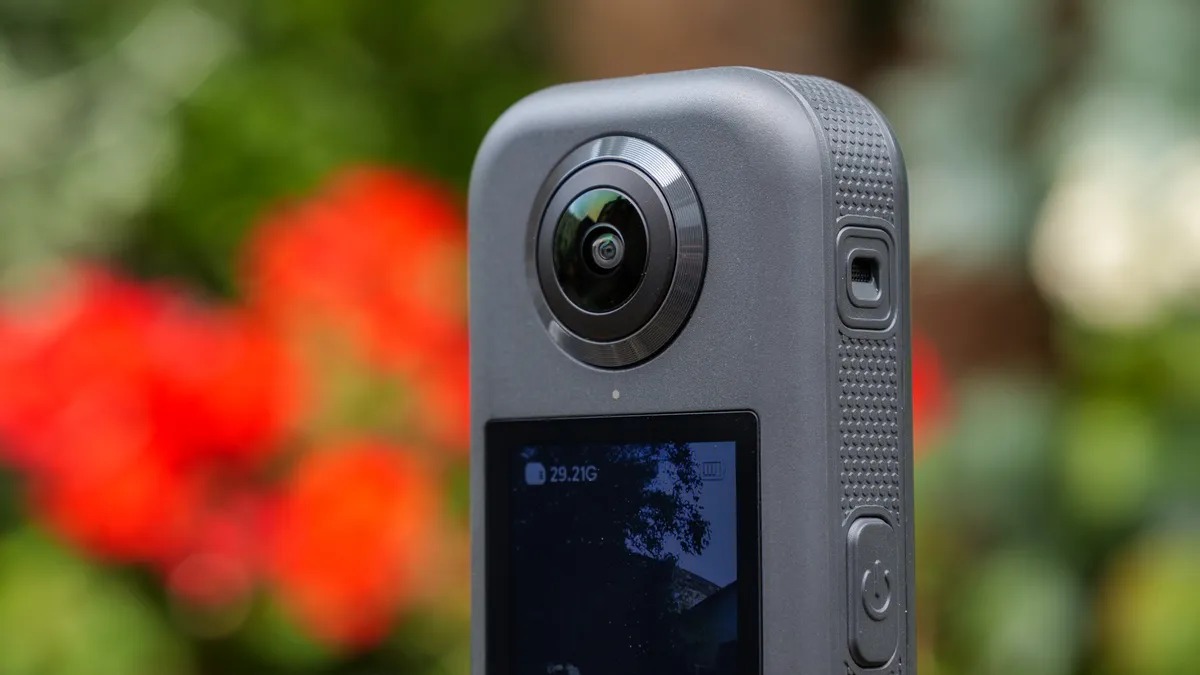 Black Friday Camera hành động Akaso 5.7K 360 Creator Edition