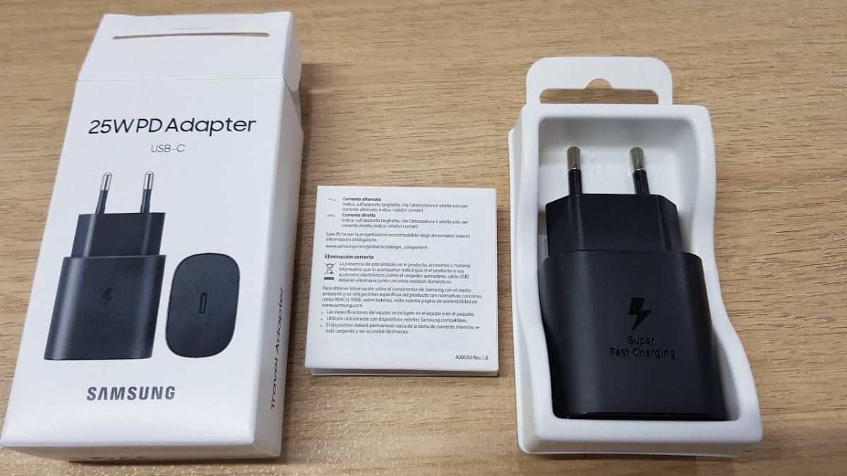 Củ sạc Black Friday