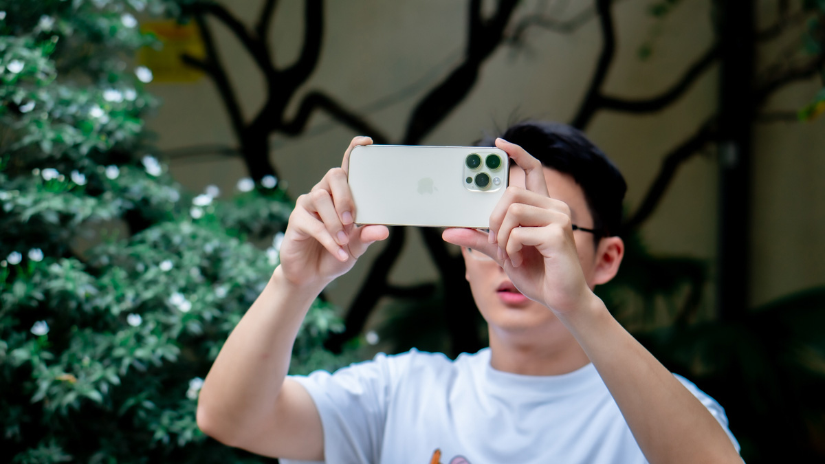 Cấu hình iPhone 14 Pro Max: Chip gì, RAM mấy GB, hiệu năng ra sao, pin có ổn? Cấu hình iPhone 14 Pro Max: Chip gì, RAM mấy GB, hiệu năng ra sao, pin có ổn?