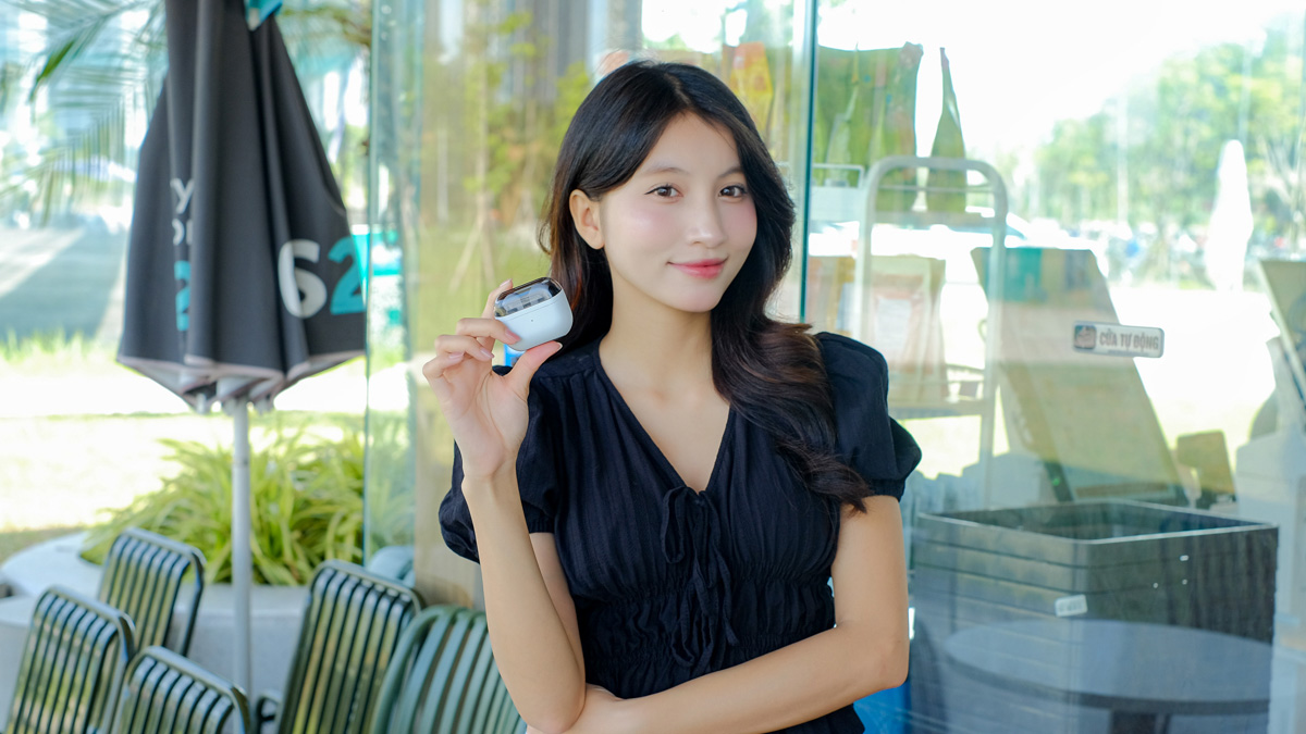 Galaxy Buds3 FE: Món quà công nghệ giúp thay đổi hoàn toàn nhịp sống tấp nập cuối năm