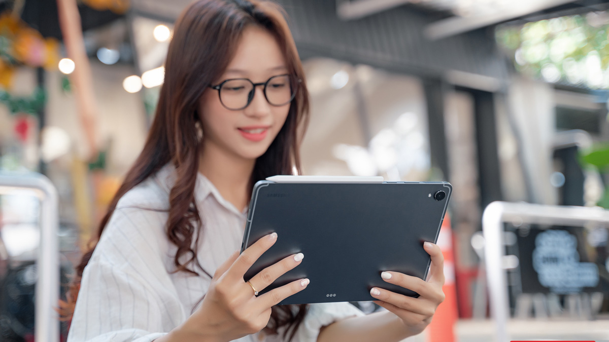 Trải nghiệm Galaxy Tab S11: Mạnh mẽ như laptop, linh hoạt như smartphone và độc đáo đến mức không thể thay thế Trải nghiệm Galaxy Tab S11: Mạnh mẽ như laptop, linh hoạt như smartphone và độc đáo đến mức không thể thay thế