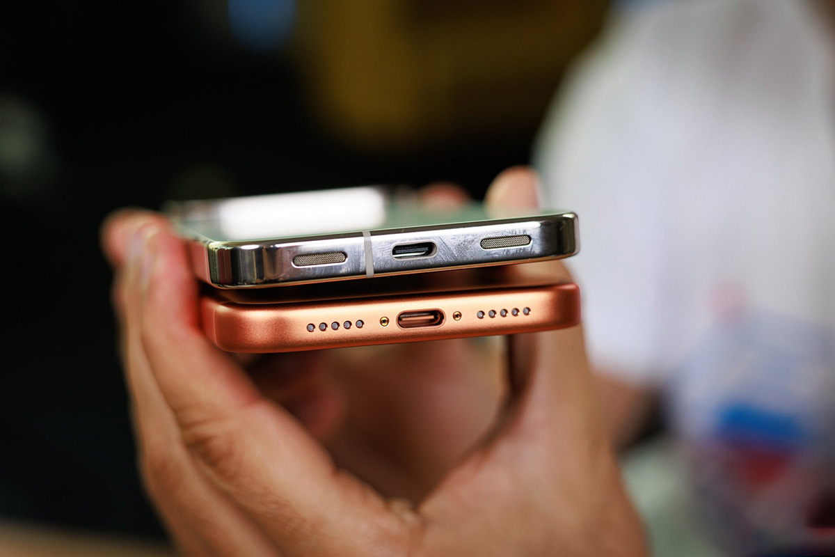 iPhone 17 Pro và Pixel 10 Pro