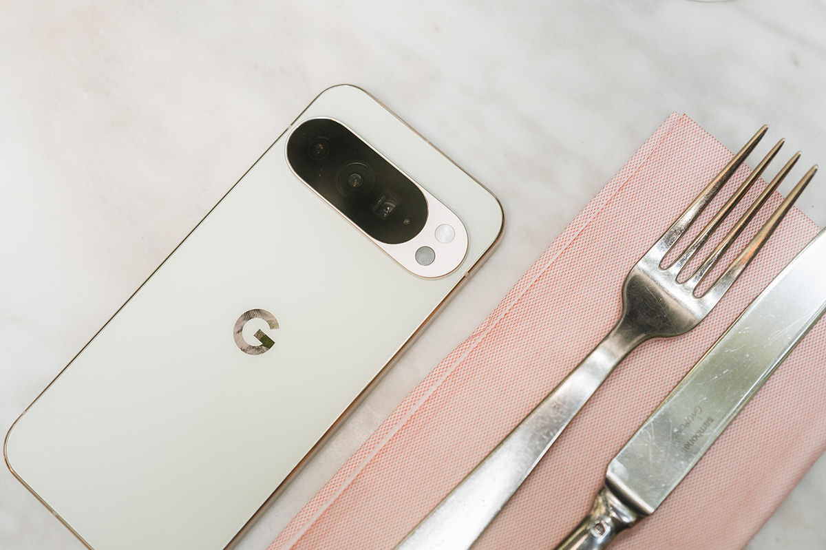 So sánh iPhone 17 Pro Max vs Google Pixel 10 Pro XL