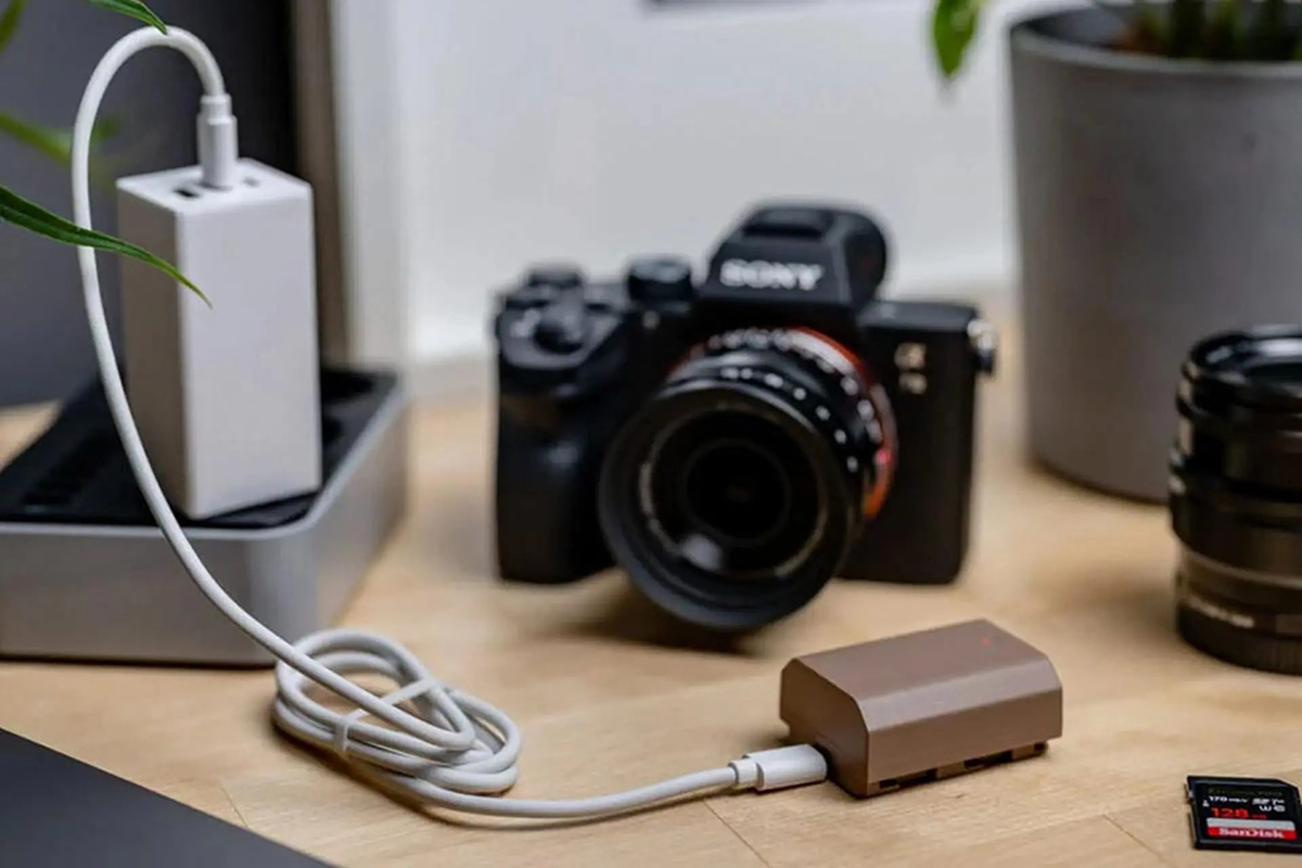 Có nên mua máy ảnh cũ không để chụp ảnh