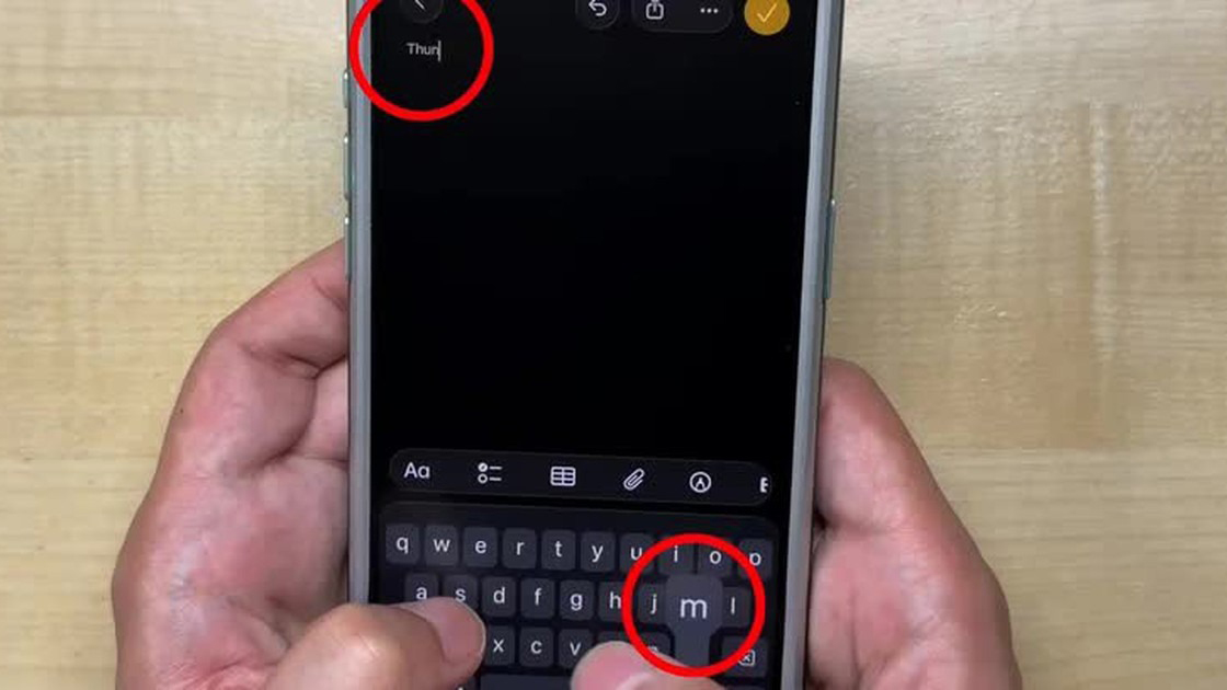 Đánh giá iOS 26.1 về lỗi bàn phím
