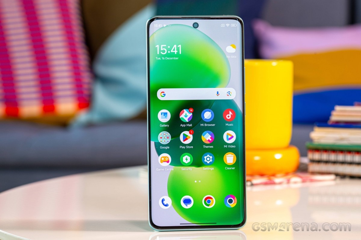 POCO M8 5G có gì mới về màn hình