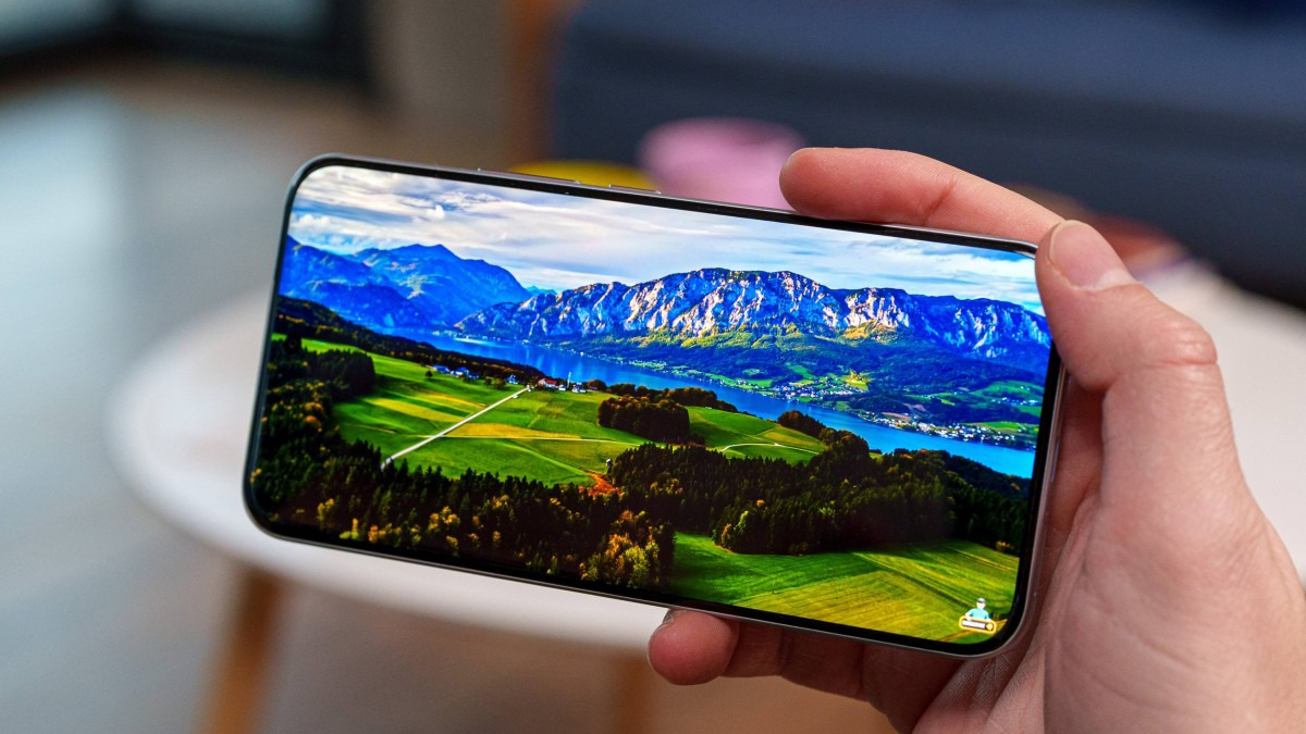 POCO M8 Pro sở hữu màn hình chất lượng