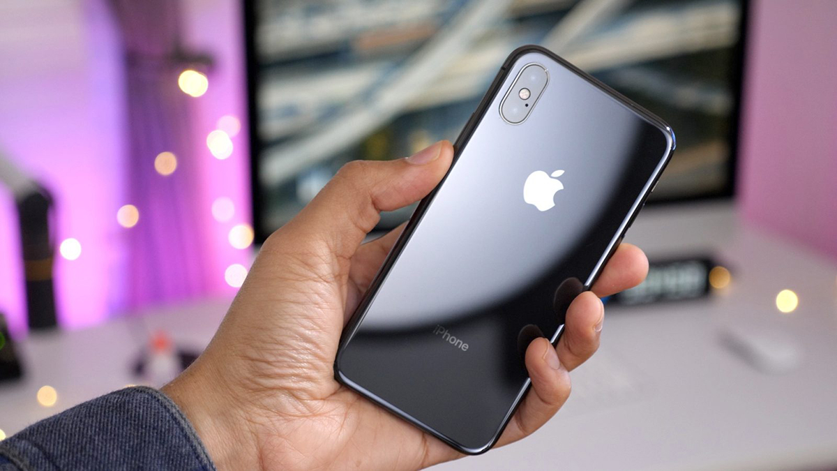 Có nên mua iPhone X không? Những lý do nên và không nên "xuống tiền"?