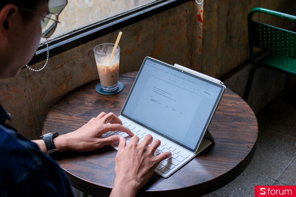 Trên tay HUAWEI MatePad 12 X