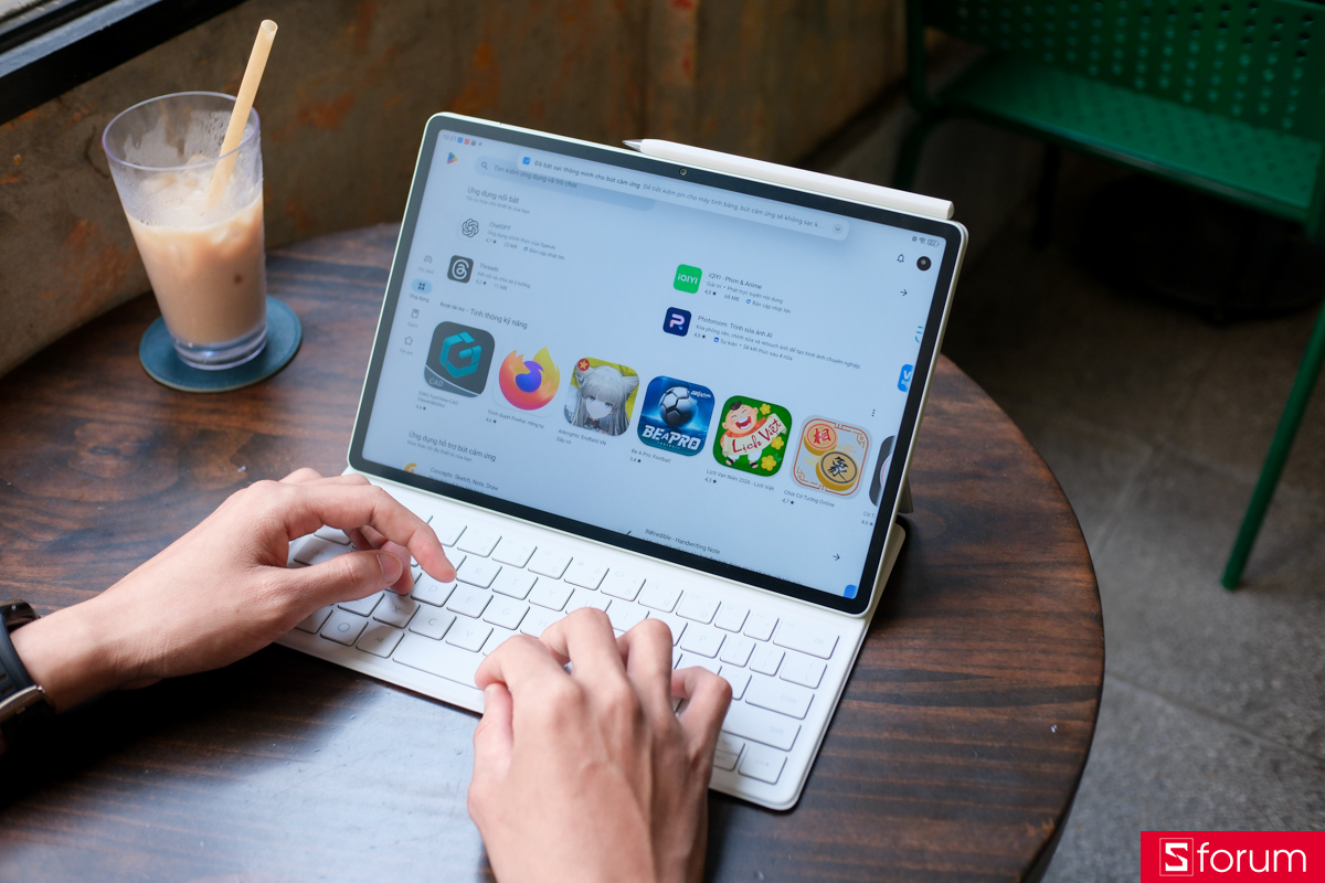 Trên tay HUAWEI MatePad 12 X