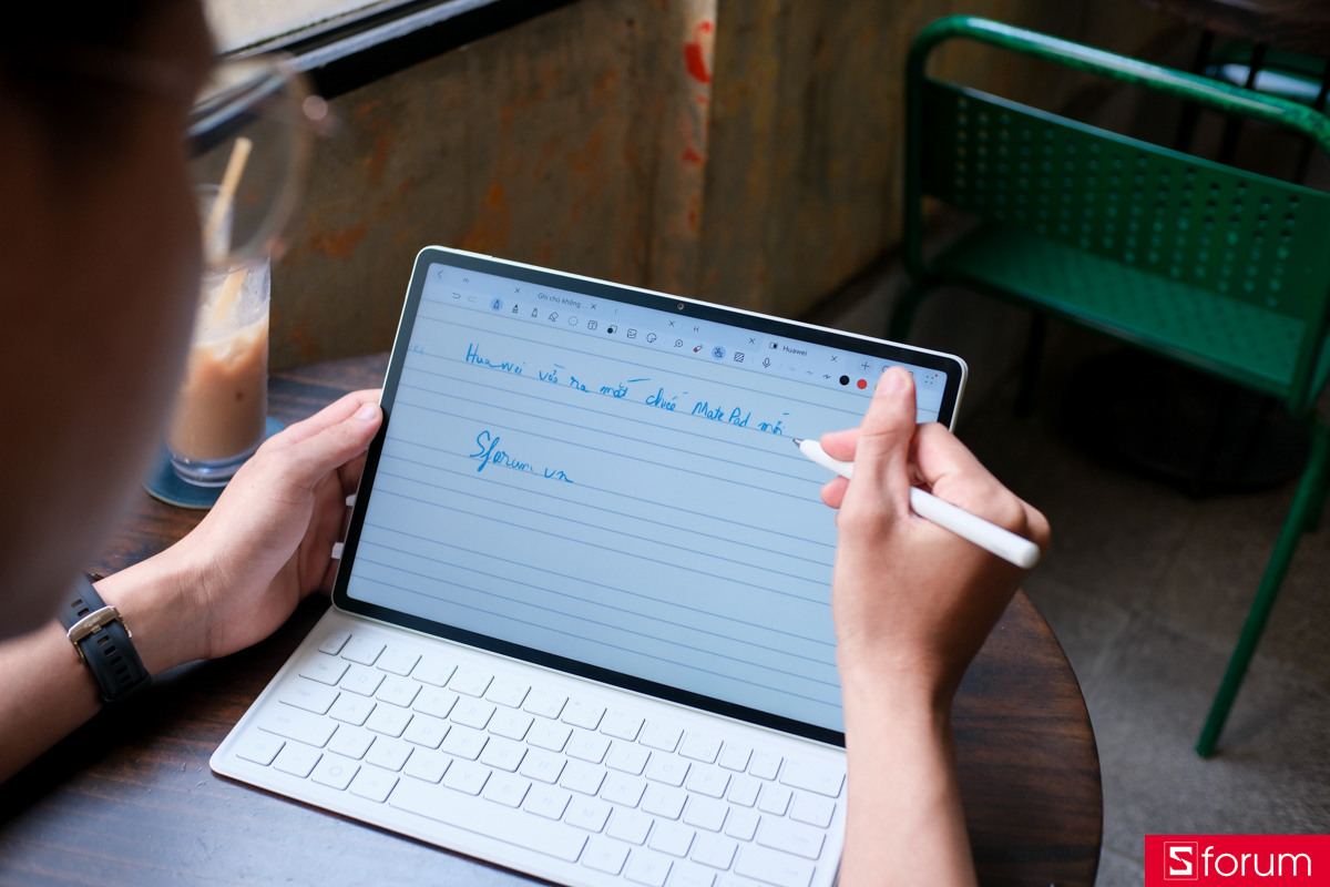 Trên tay HUAWEI MatePad 12 X