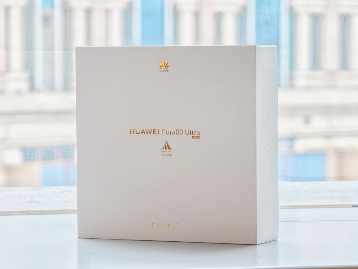 Mở hộp Huawei Pura 80 Ultra