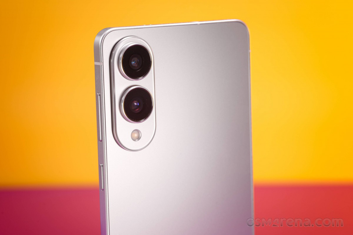 Samsung Galaxy S25 Edge sở hữu camera 200MP nhưng lại không có ống kính tele