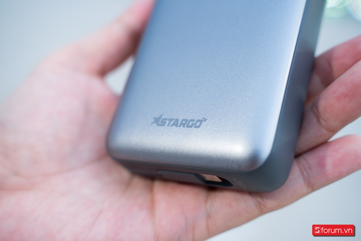 StarGO Star X2 còn đảm bảo thời gian sạc đầy lại cục sạc nhanh chóng chỉ trong khoảng 2 - 3 giờ