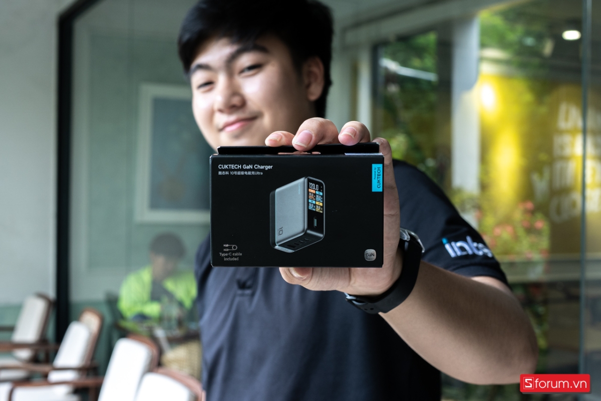 Mở hộp Cuktech 10 Ultra