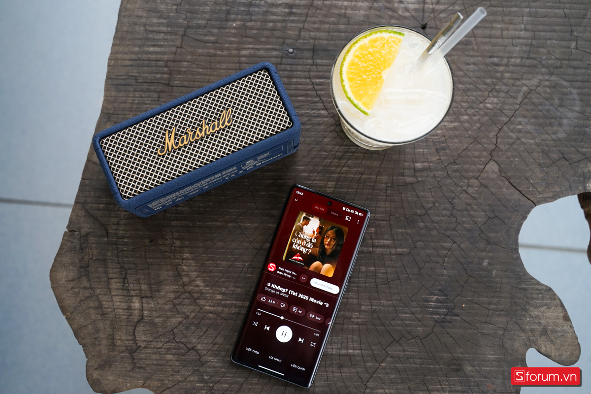 Về phần kết nối, Marshall Emberton III hỗ trợ Bluetooth 5.3 LE