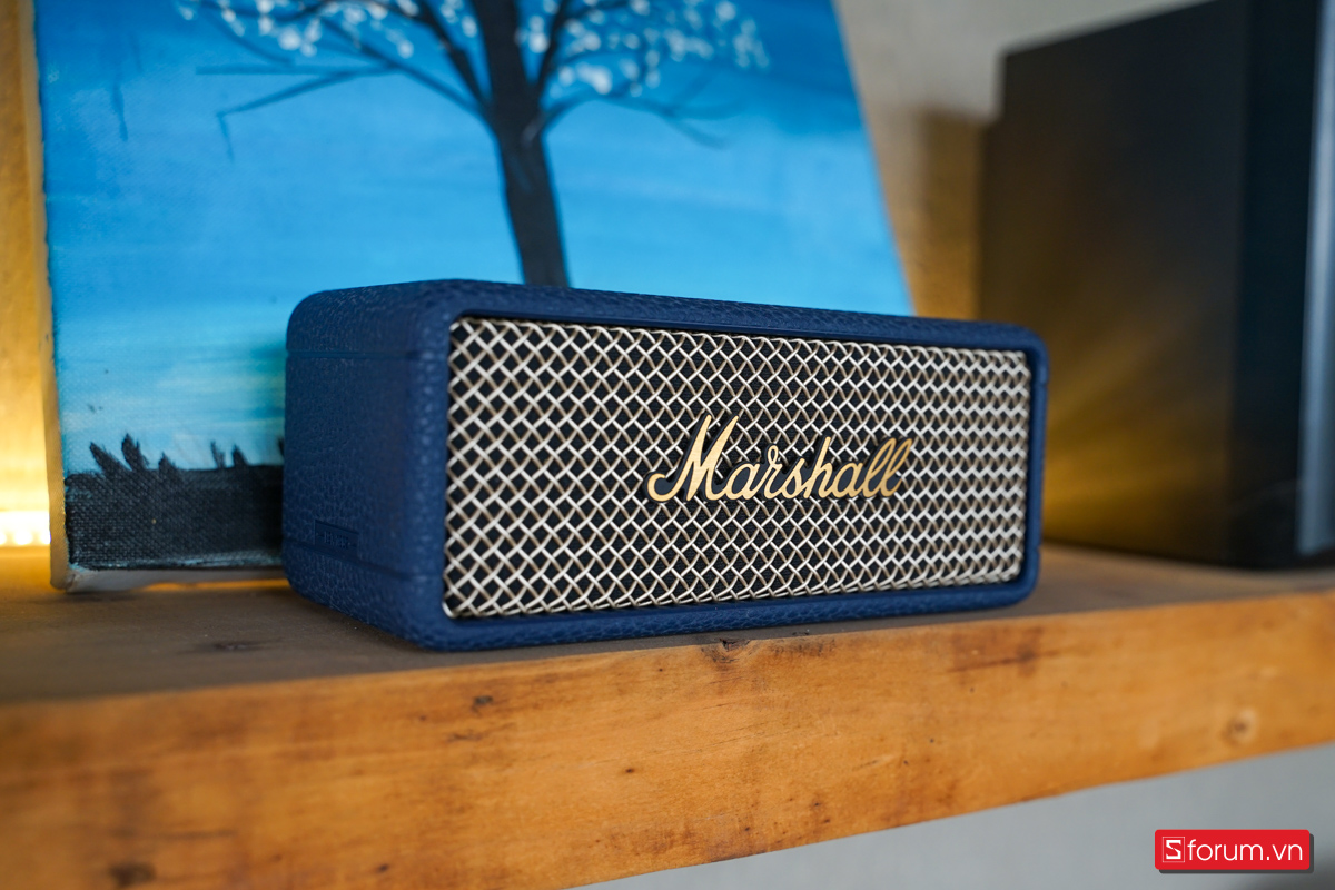 Màu sắc mới của Marshall Emberton III