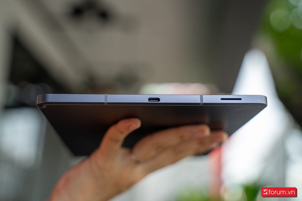 Cạnh dưới của Samsung Galaxy Tab S10 Lite