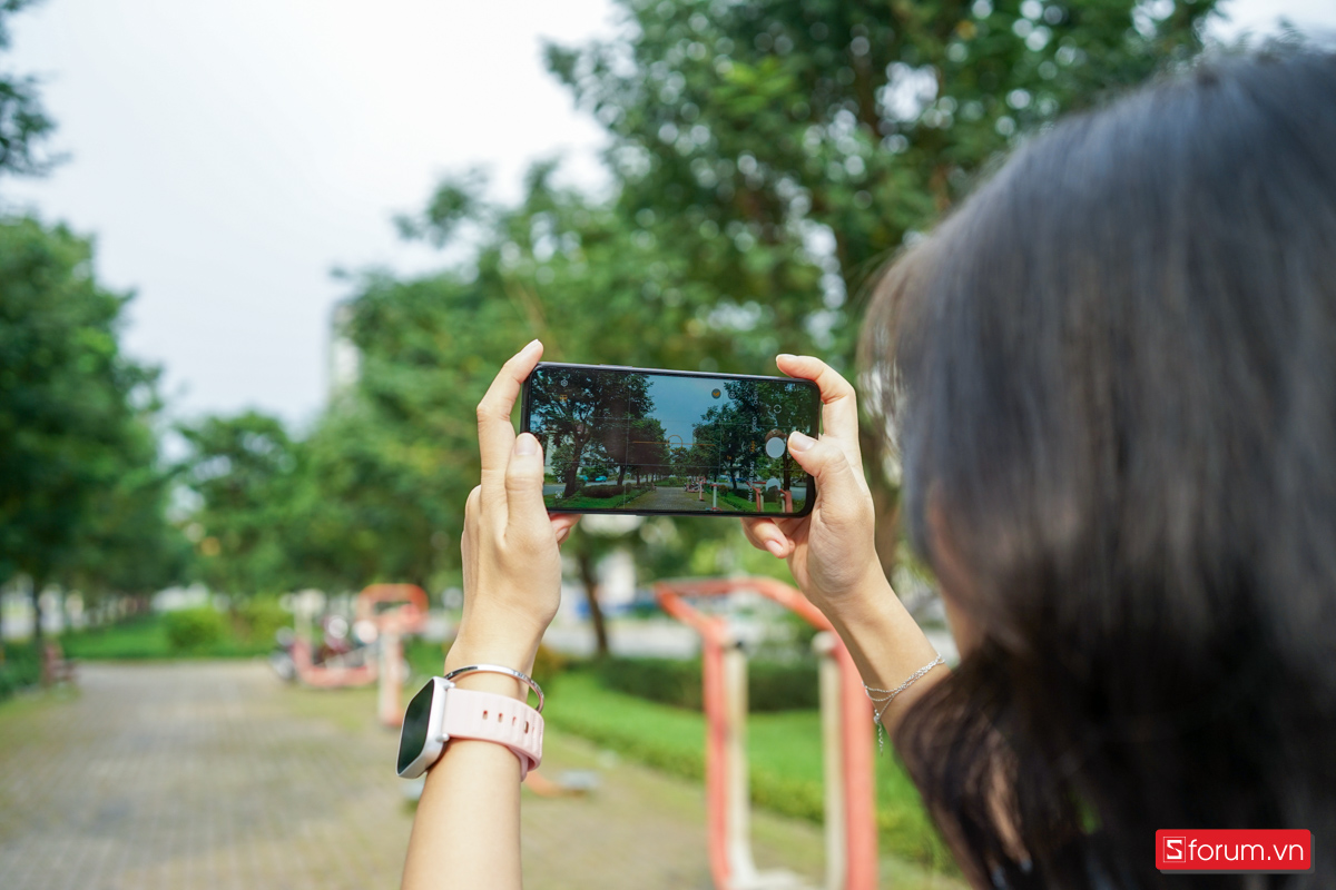 Honor X7d chỉ có camera selfie 8MP với khẩu độ f/2.0