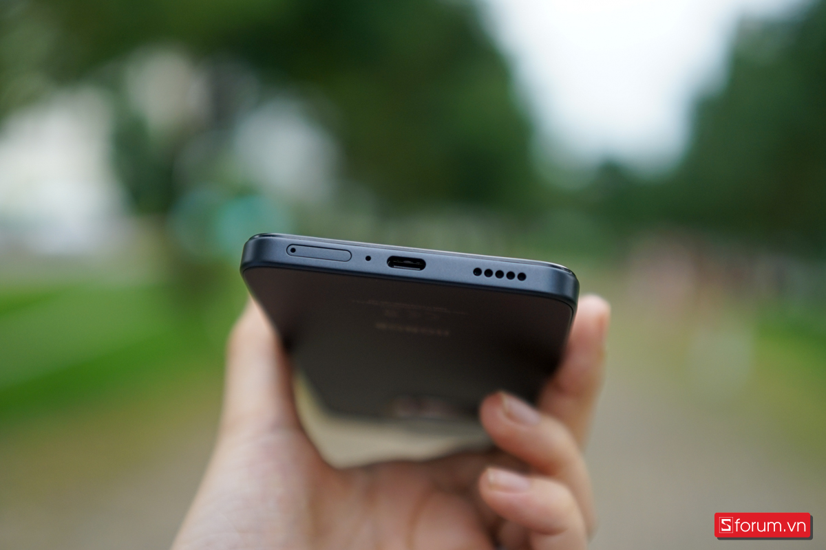 Cạnh dưới của Honor X7d