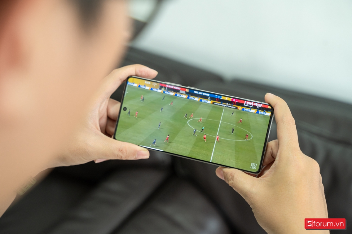 Độ sáng của Infinix Note 50 Pro lên đến tối đa 1300 nits