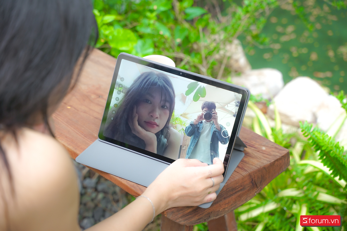 Camera trước 5MP trên Lenovo Idea Tab