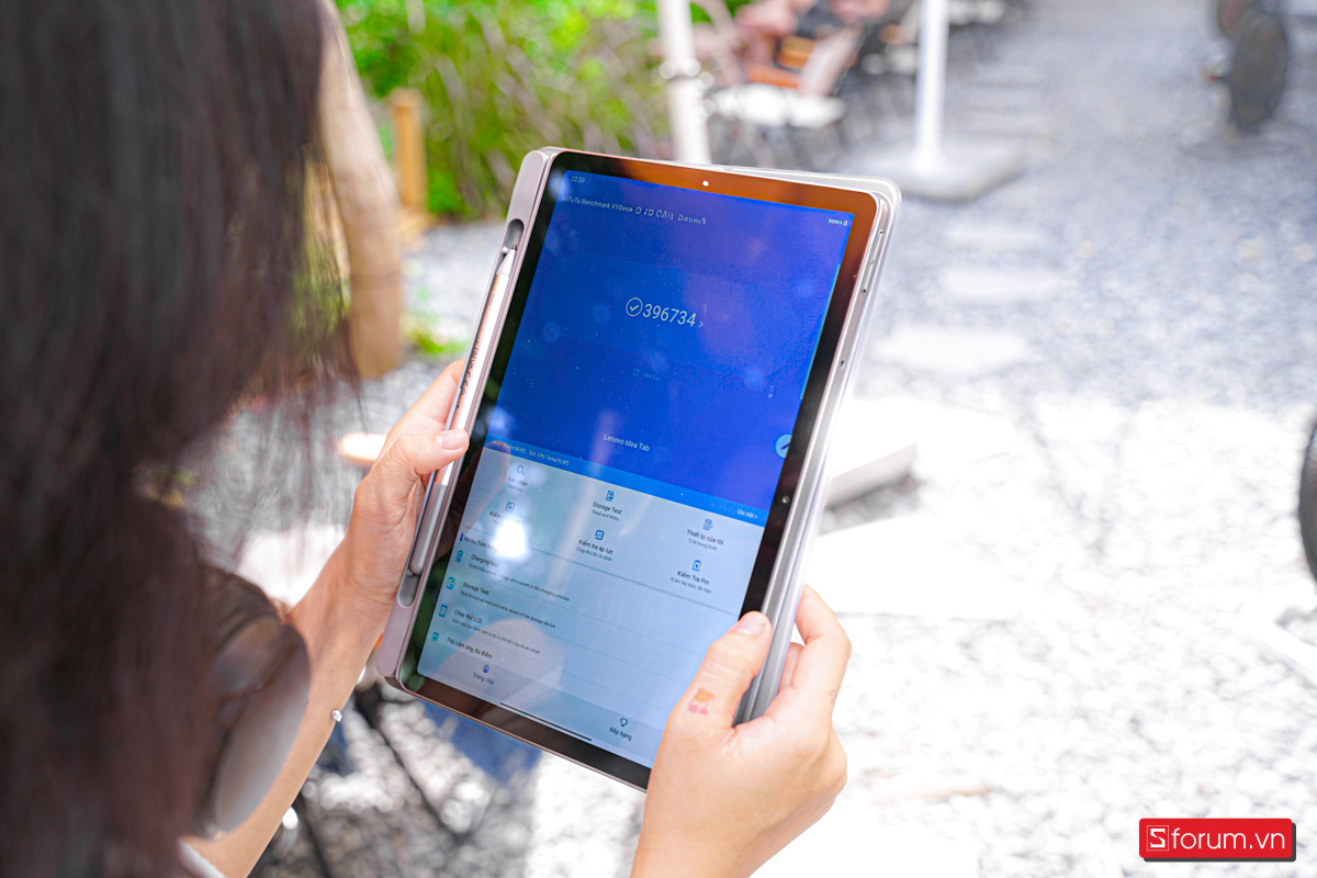 Lenovo Idea Tab được trang bị con chip MediaTek Dimensity 6300