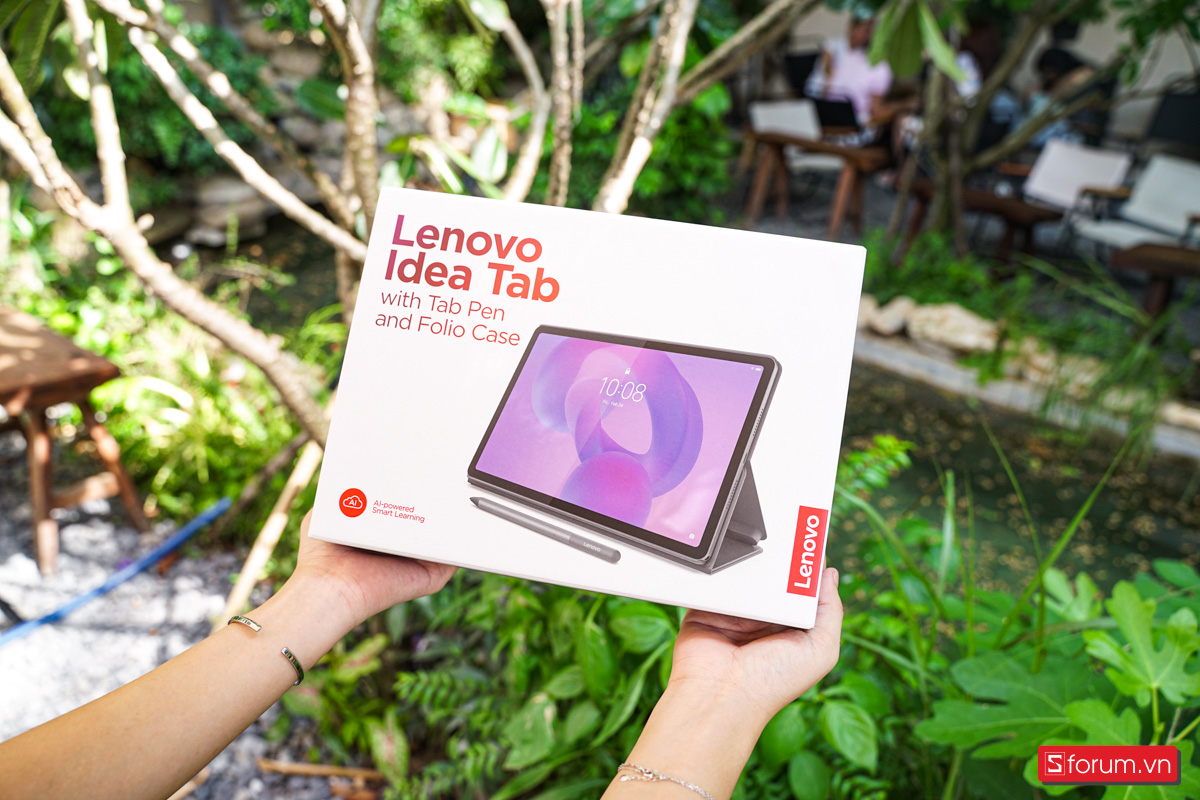 Mở hộp Lenovo Idea Tab 