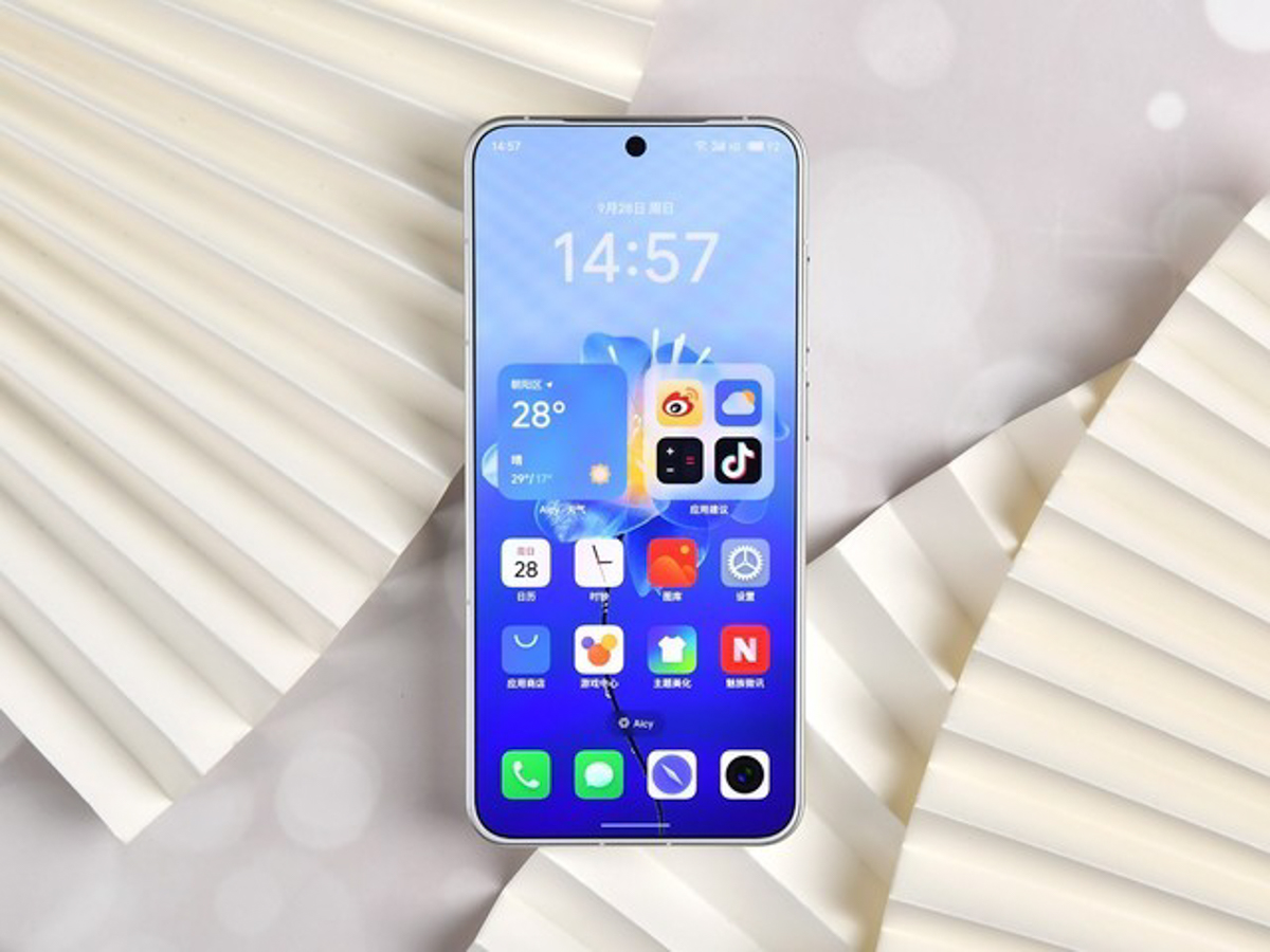 Điều khiến Meizu 22 thật sự khác biệt chính là phần viền màn hình siêu mỏng chỉ 1,2 mm