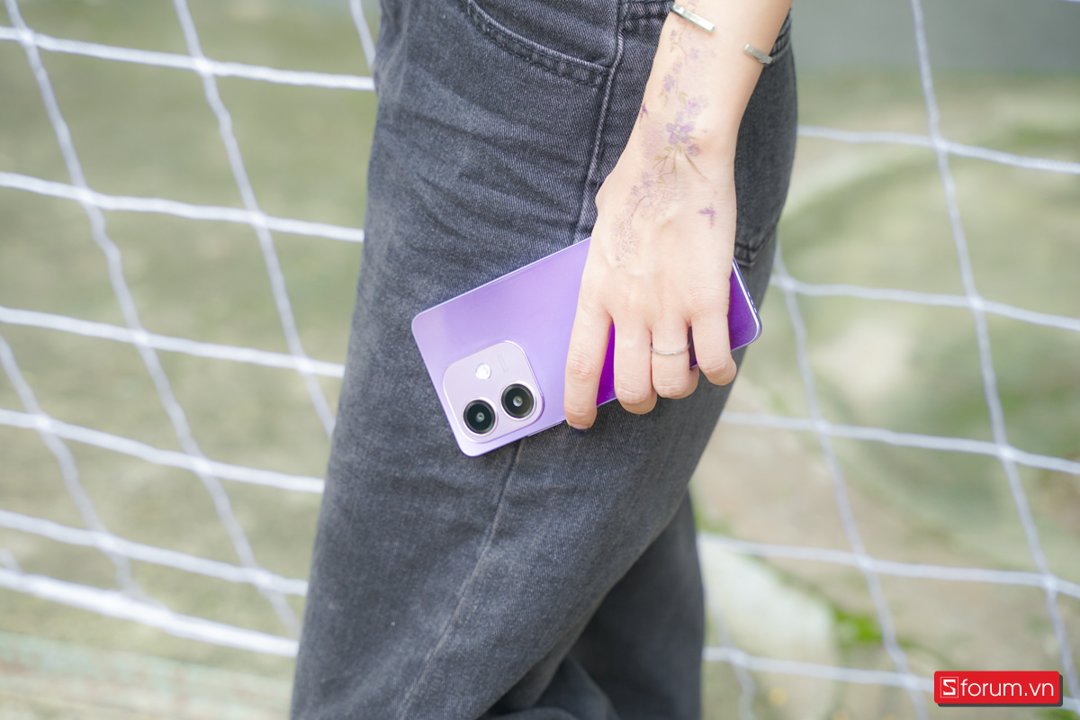 Mặt lưng của OPPO A5i