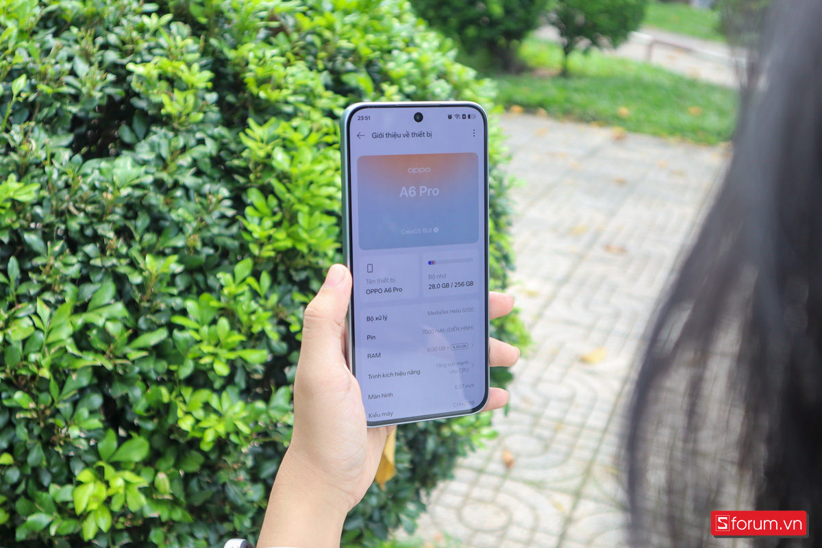 Về phần mềm, OPPO A6 Pro chạy trên nền Android 15 với giao diện ColorOS 15.0