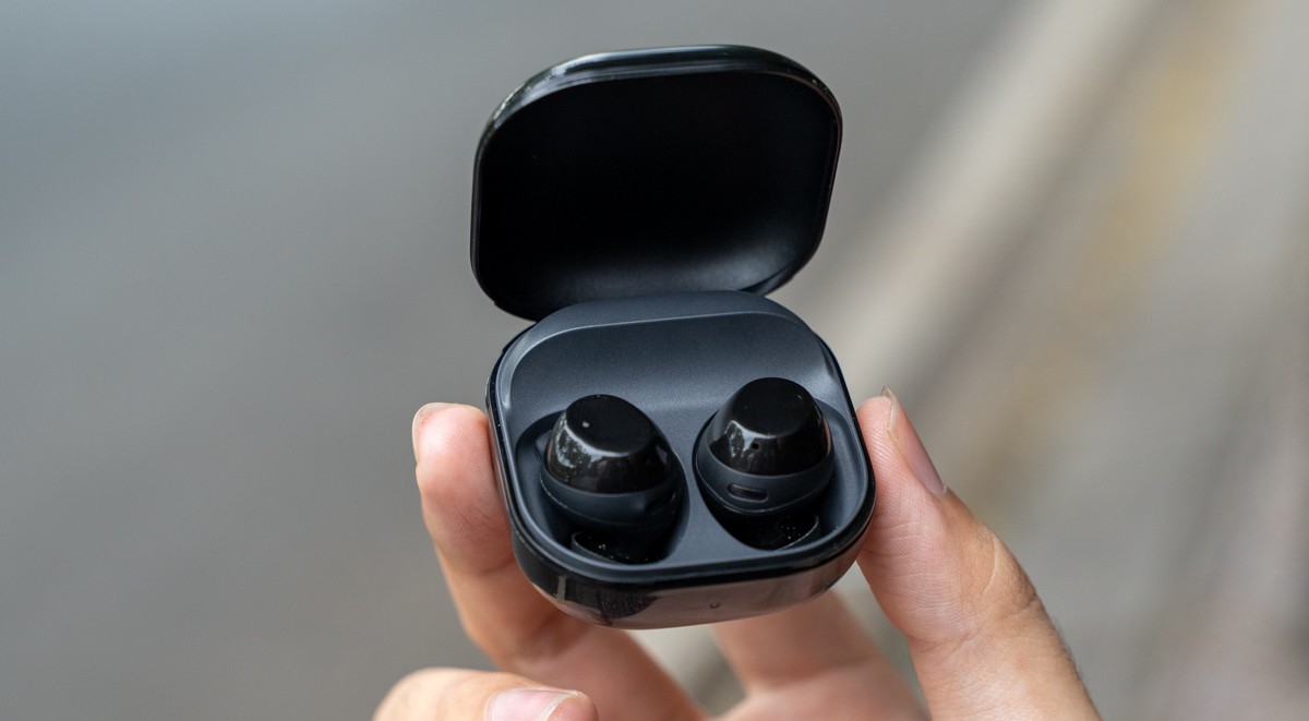 Trên tay Samsung Galaxy Buds Core: Giá 1 triệu đồng nhưng có ANC, tích hợp AI phiên dịch
