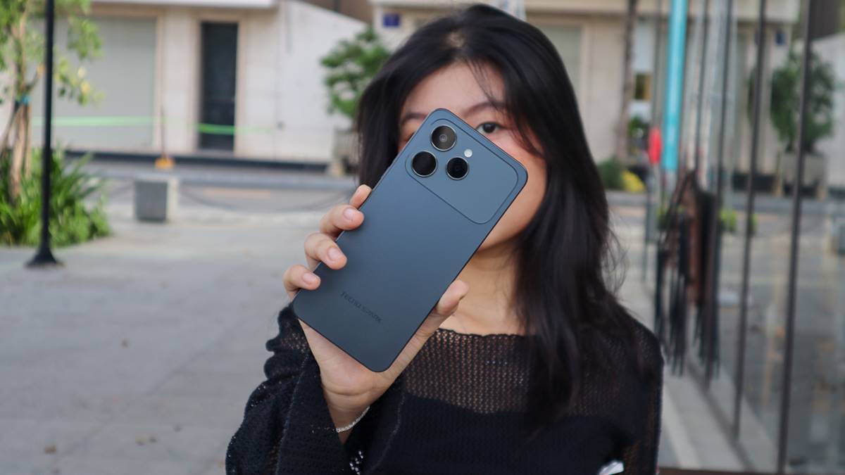 Trên tay Tecno Spark 40: Thiết kế cụm camera giống như 17 Pro Max, có AI, chỉ 2.8 triệu