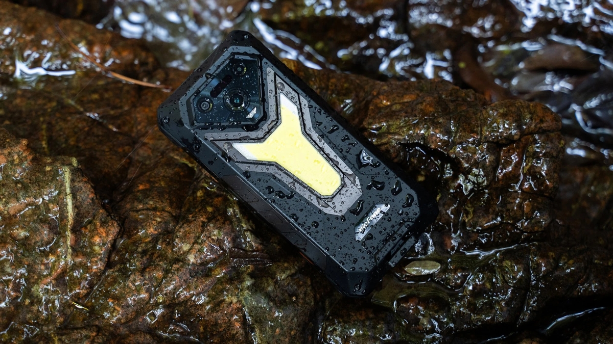 Đây là ảnh thực tế của Ulefone Armor 34 Pro: “Quái vật pin" 25,500mAh, tích hợp máy chiếu, giá 14.8 triệu