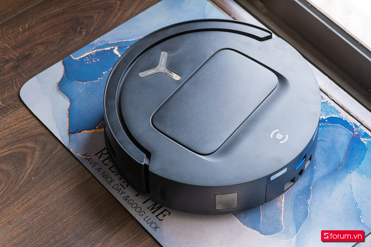 Trên tay robot hút bụi lau nhà Ecovacs Deebot T80 Omni