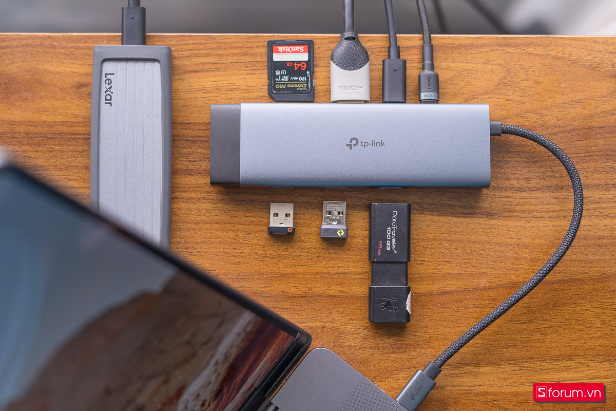 Đánh giá hub TP-Link UH9120C