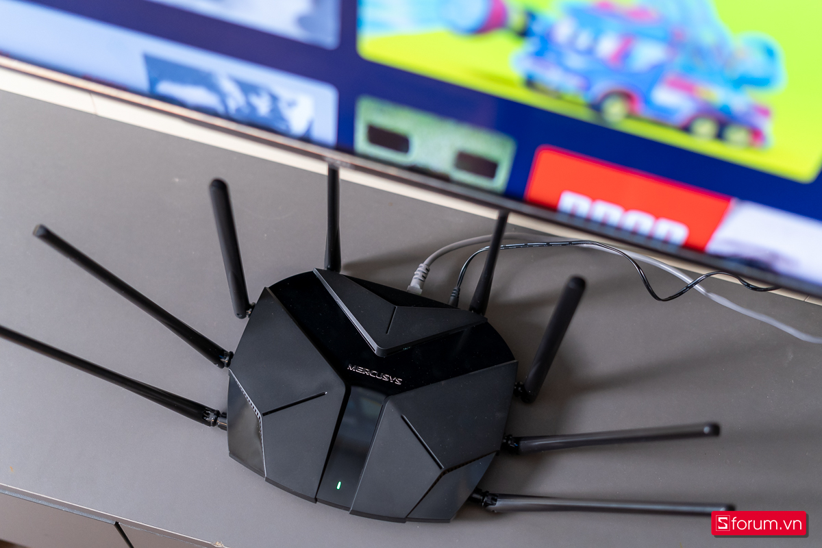 Trên tay router WiFi Mercusys MR90X
