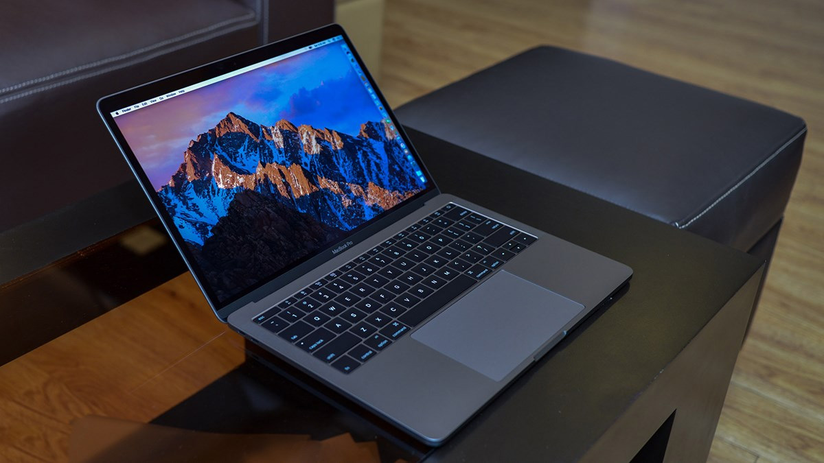 MacBook Pro (2016)
