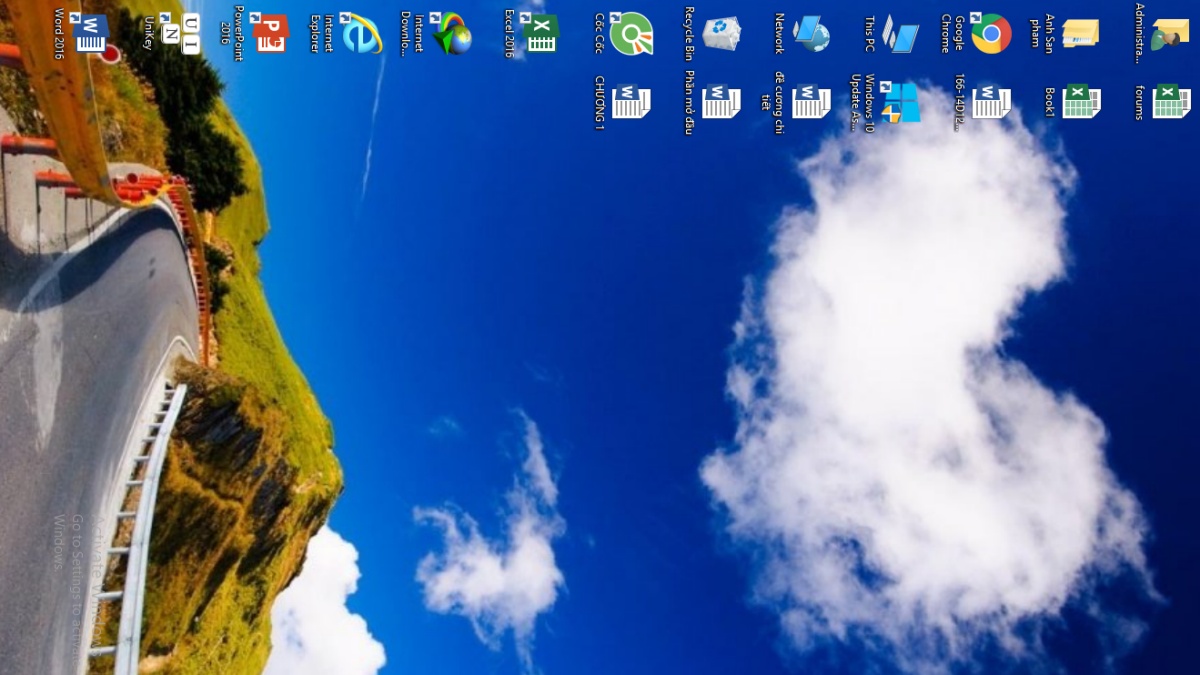 Cách sửa màn hình máy tính xoay ngang trên Windows và macOS