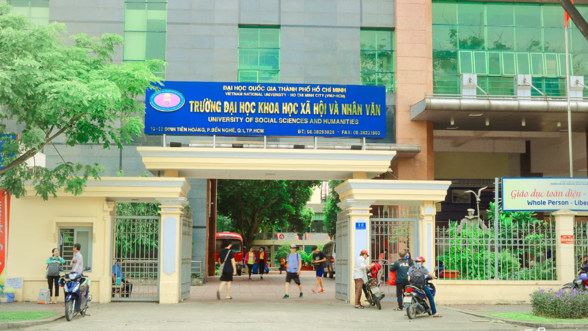 Ngành văn học ra làm gì và các trường đào tạo