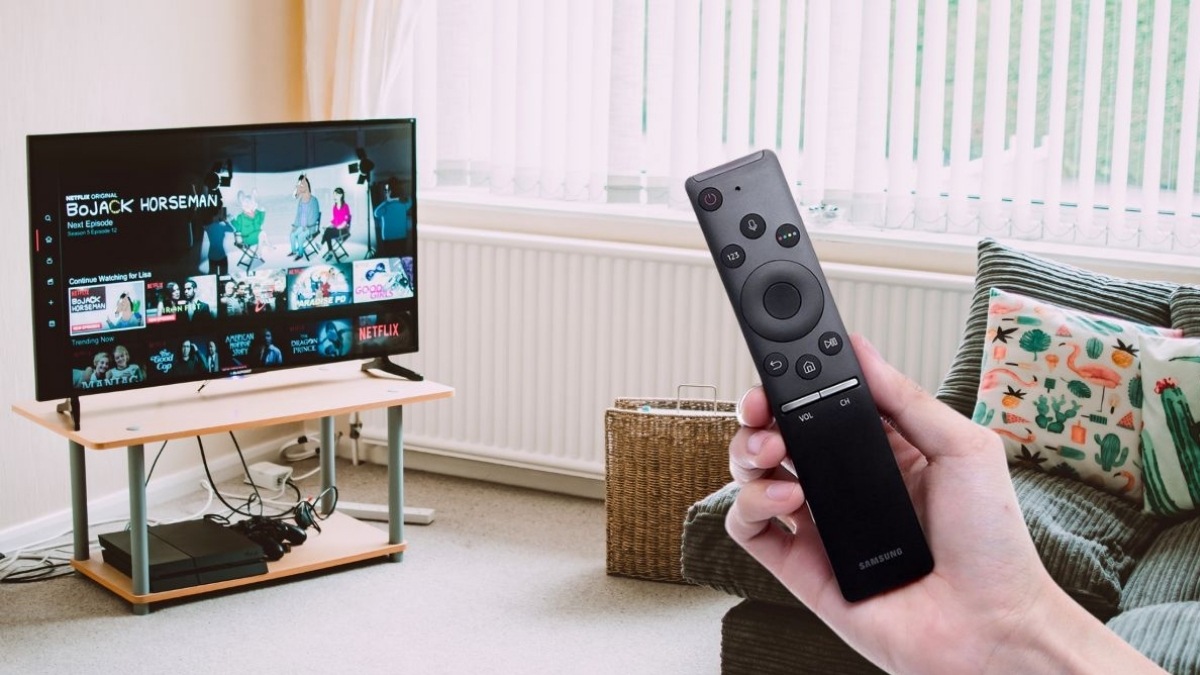 Lưu ý khi chỉnh màu tivi đời cũ để tránh hư hỏng