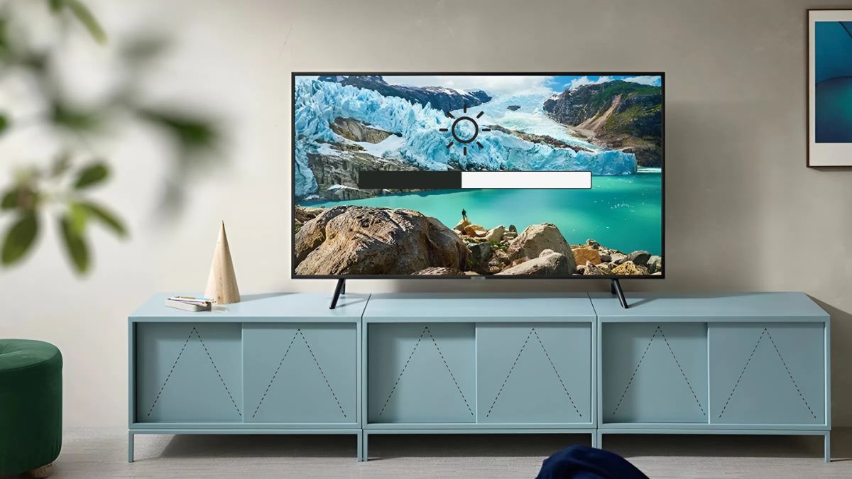 Chỉnh độ sáng tivi Samsung